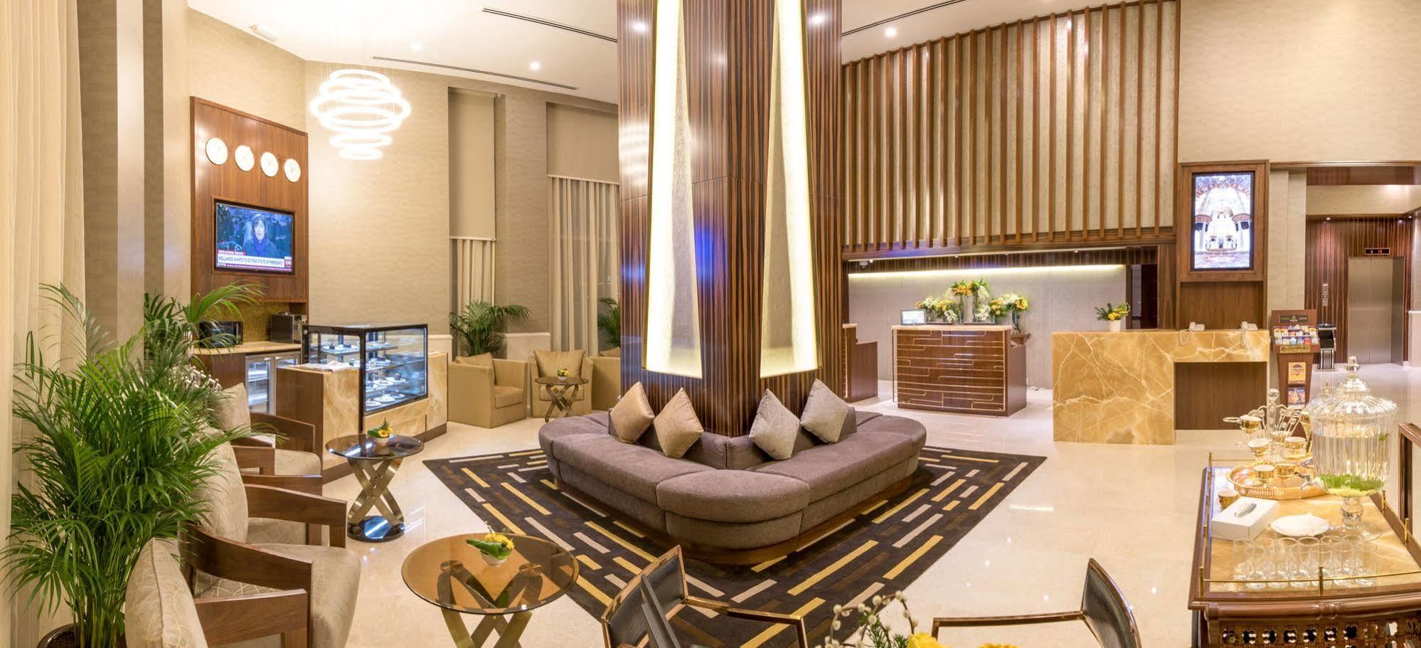 Hawthorn Extended Stay By Wyndham Abu Dhabi City Center Eksteriør billede